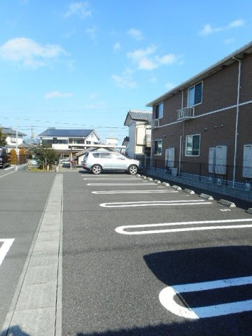 メゾン・オーブ　Ⅰの駐車場