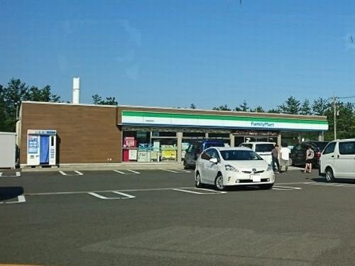 サン・Ｅ・Ｅの周辺|ファミリーマート 三国新保店まで190m
