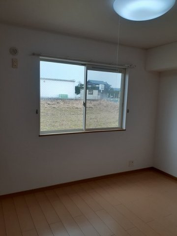 サン・Ｅ・Ｅの内装