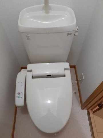 サン・Ｅ・Ｅのトイレ