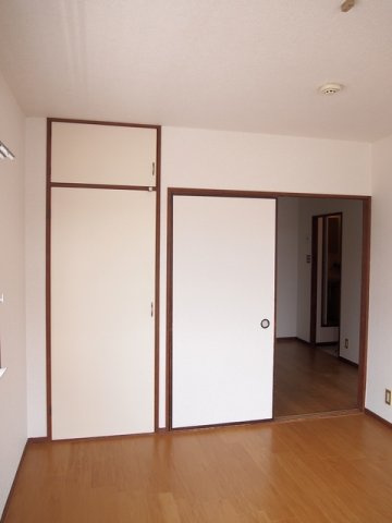 コーポみなみの洋室