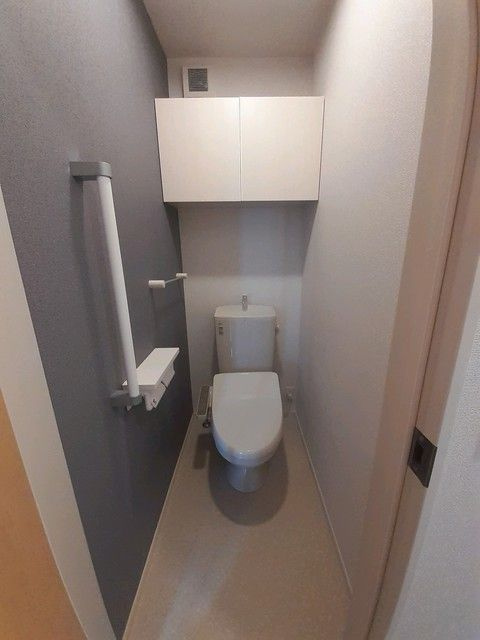 カーサ　ブラーボ　ドゥーエのトイレ