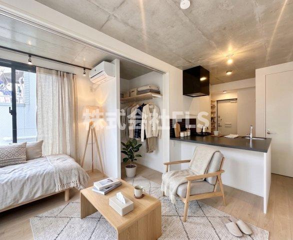 北区上中里１丁目の賃貸マンションの居間・リビング