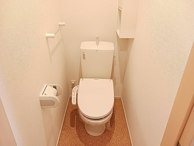プラシードⅠのトイレ|落ち着いたトイレです