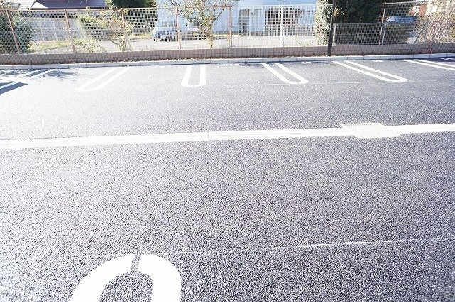 ベル　フルーフⅡの駐車場|駐車場に車を止められます