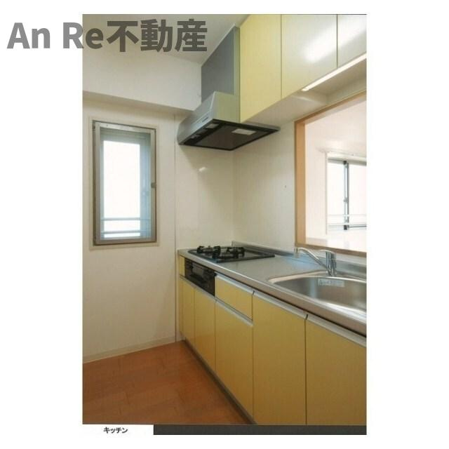 さいたま市緑区大字大門の賃貸マンションのキッチン