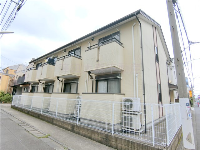 カーサ寿（コトブキの外観|2004年2月築　木造地上2階建て総戸数8戸の賃貸アパート　東急池上線蓮沼駅最寄り、池上駅も徒歩圏内　JR京浜東北線蒲田駅も徒歩圏内！？