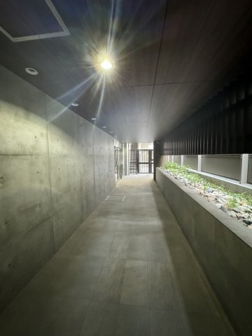 LUMIEC BUNKYO SENGOKUのエントランス
