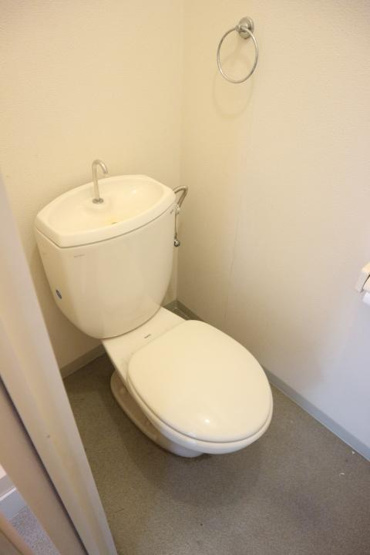 【トイレ】 | アービス小栗原 | コンパクトで使いやすいトイレです