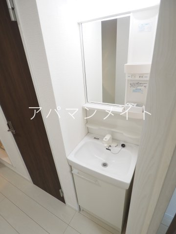 【洗面所】 | T-flat東戸塚 | 忙しい朝には欠かせない洗面所です