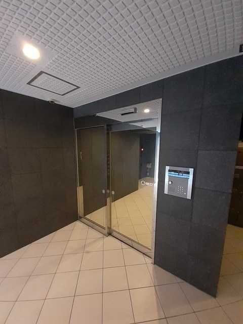 グランドルチェ東日本橋のロビー