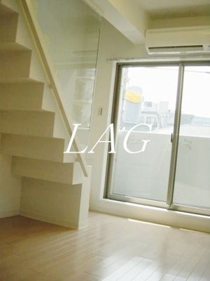 【居間・リビング】 | ビバリーホームズ早稲田Ⅱ | 洋室のお部屋です。