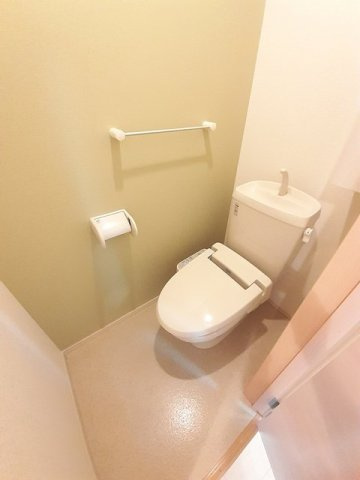 ハーモニー　バレーのトイレ|清潔感のあるトイレです