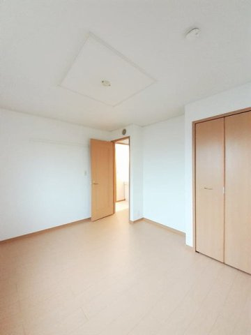 グローリー花立Ⅴの内装|過ごしやすい室内です