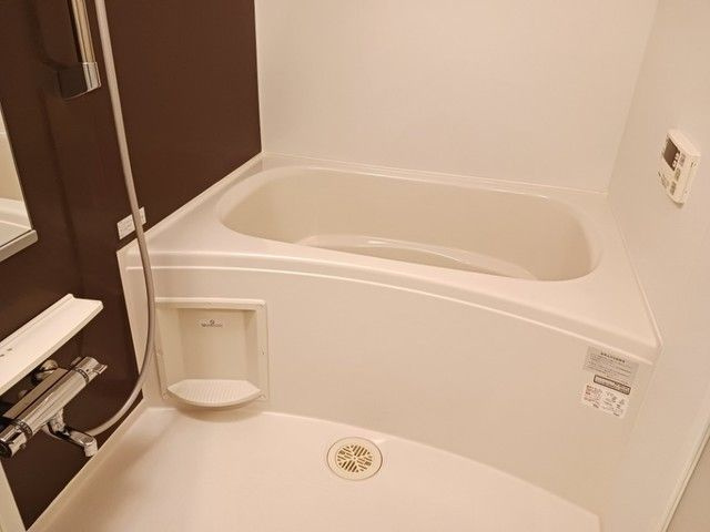 サンプラザ　茨木の浴室
