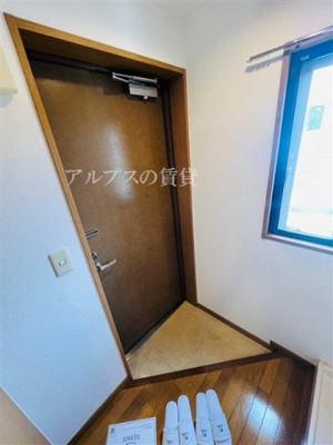 【玄関】 | ファインクレスト伊勢町 | 同一仕様