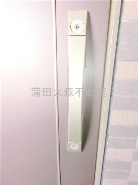 ルーブル大鳥居参番館の玄関