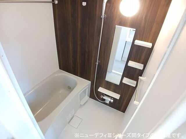 【浴室】 | クレストコート　みらい | 日々の暮らしに欠かせないお風呂です