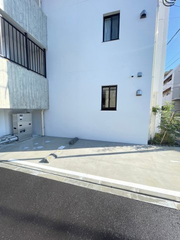 LIBTH高宮東Ⅱの駐車場