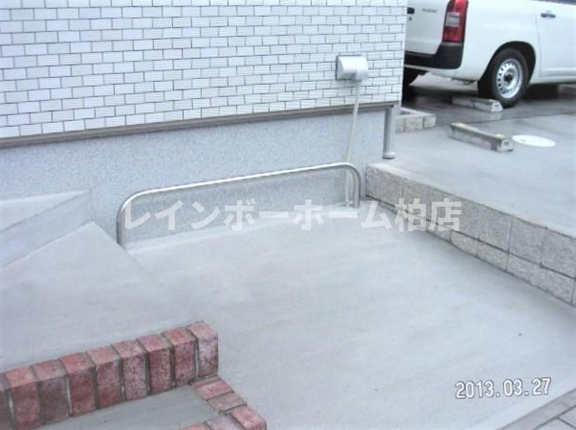 仲介手数料（賃料の1.10ヵ月）の50％OFF対象物件！のその他共用部分|駐輪スペースです