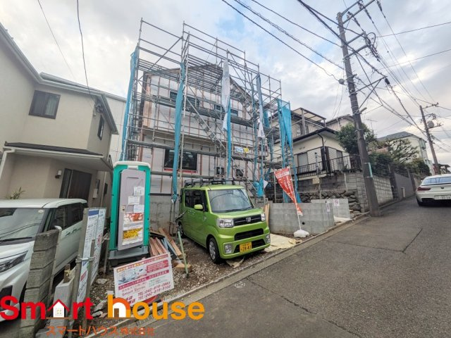 相模原市南区上鶴間1丁目　新築1棟の前面道路含む現地写真