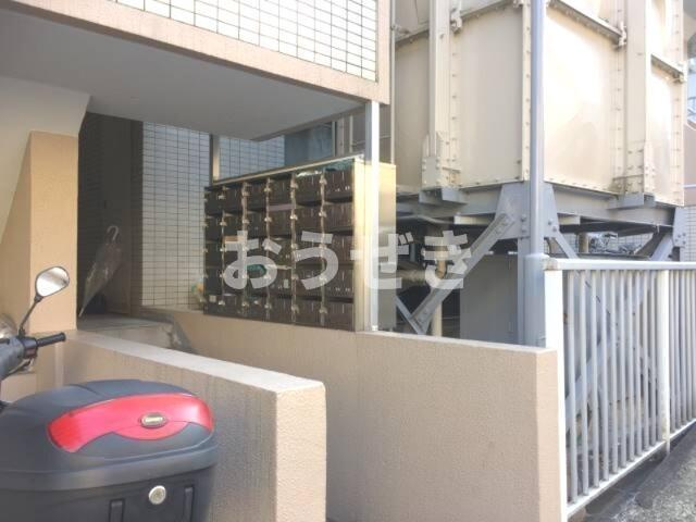 クリオ浅間台ファーストのエントランス