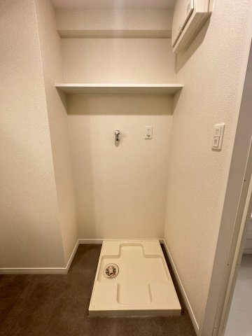 アルページュ西新の玄関