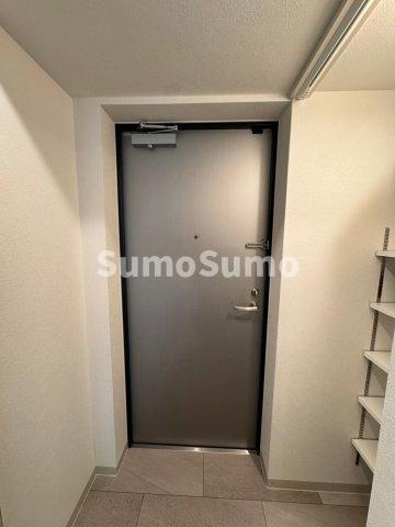 アーバネックス南森町WESTの玄関