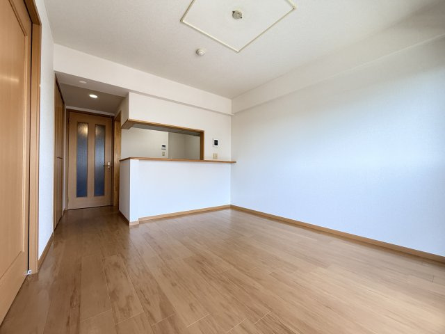 コントレイルの居間・リビング