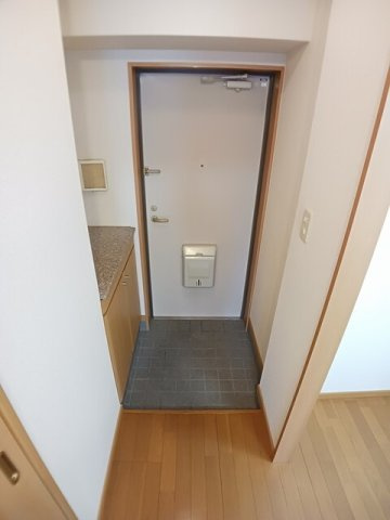 フィオーレ　ジュネスの玄関|落ち着いた玄関です