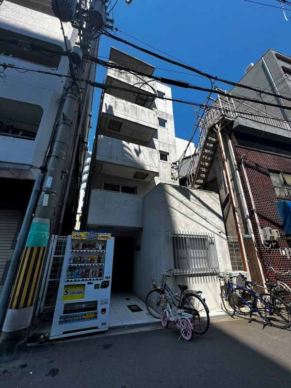 グランドゥース難波西Ⅱの外観