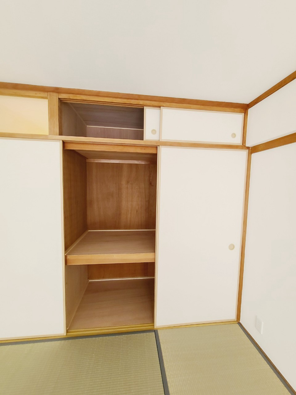 UR武庫川 11号棟の収納