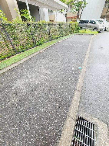UR武庫川 11号棟の外観