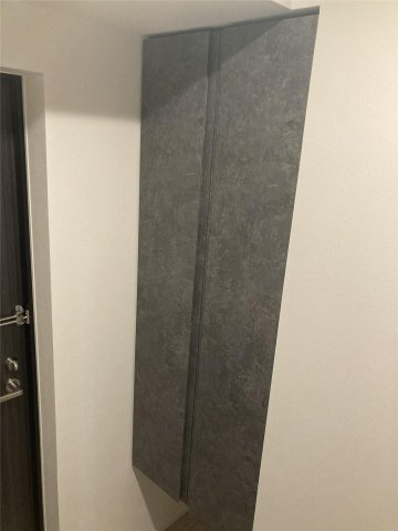 S-RESIDENCE六ツ門abreastIの収納|玄関収納豊富なので、片付いた状態をキープできます