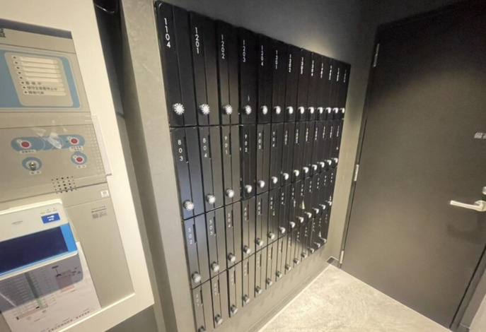S-RESIDENCE六ツ門abreastIのその他共用部分|メールボックスです