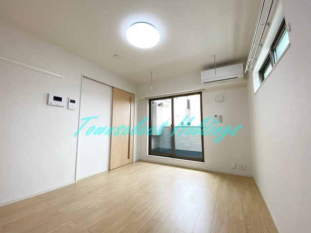 OCEAN COURT 材木座の居間・リビング