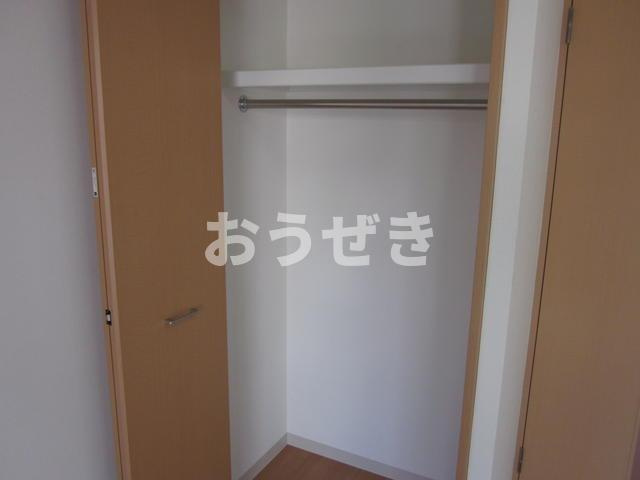 アルティーム生麦の収納