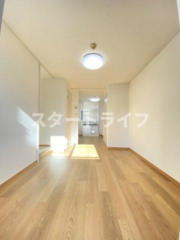 大阪市淀川区木川東１丁目の賃貸マンションの寝室