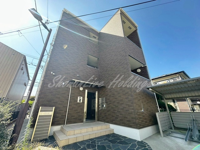 藤沢市高倉のアパート