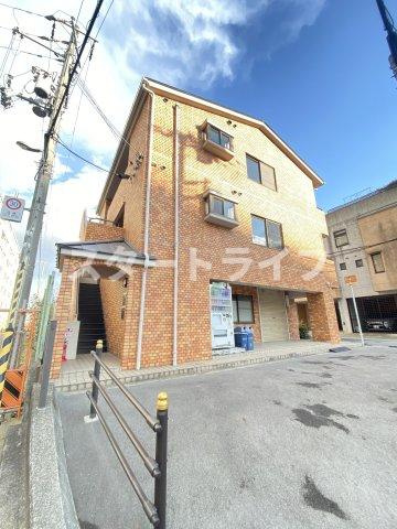 大阪市東淀川区東中島４丁目の賃貸マンションの外観