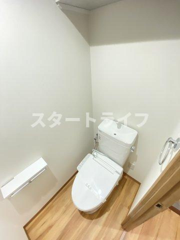 大阪市東淀川区東中島４丁目の賃貸マンションのトイレ