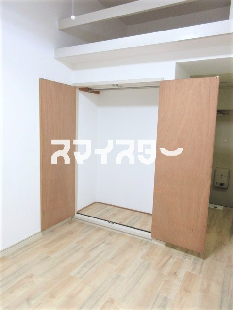 あきる野市二宮東１丁目のアパートの収納