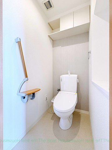 高畑T-2マンションのトイレ