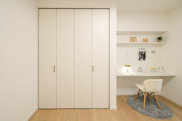 サンライフ霧ケ丘Ⅱー3LDKー【小倉北区　中古マンション】の洋室|スタディカウンター付きの洋室♪【小倉北区中古マンション】