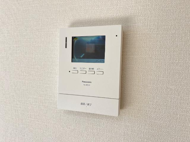 ラ・ヴィータの内装|カメラ付インターホン
