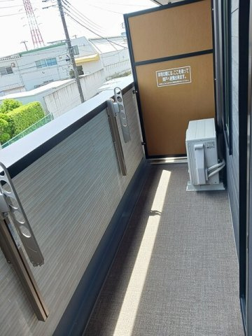 リバーサイドⅡのバルコニー|開放的で明るい空間を演出してくれるバルコニーです