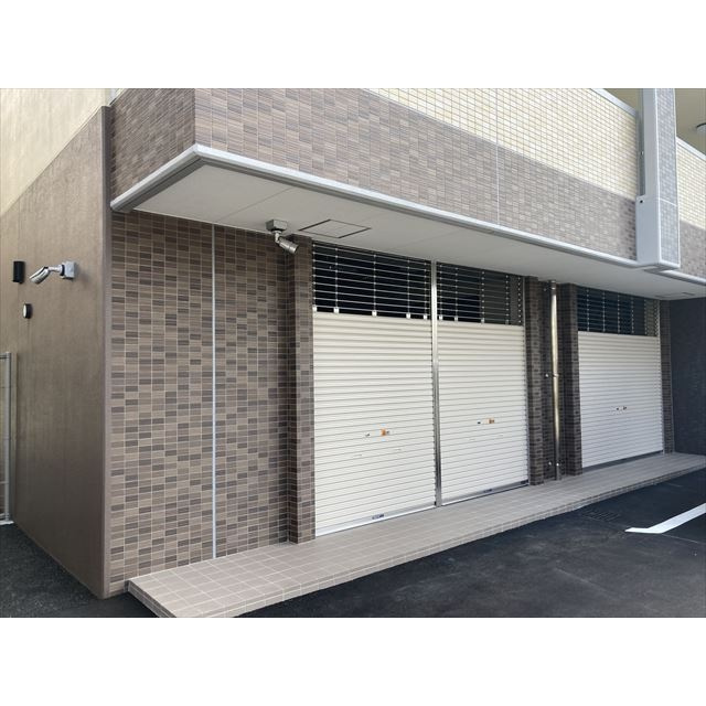 Ｃａｔｅｎａｃｃｉｏ周船寺、1-Aのエントランス