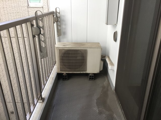レオーネ亀戸のバルコニー