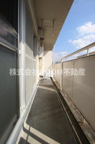 サンコーポラス都城Ⅱのバルコニー|お洗濯にも便利なバルコニー付き