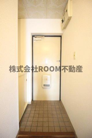 一晴マンションの玄関|毎日通る玄関はこちらです